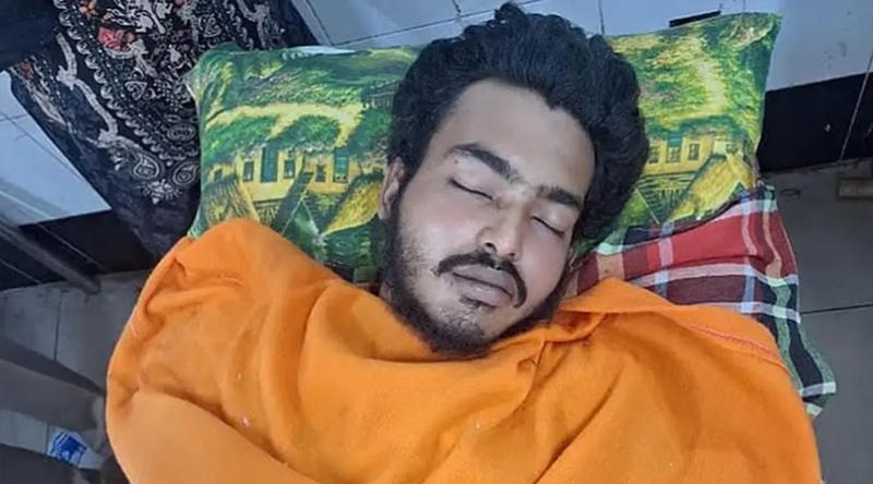 বাড়ি থেকে ডেকে নিয়ে নিষিদ্ধ ছাত্রলীগ নেতার রগ কেটে দিল দুর্বৃত্তরা