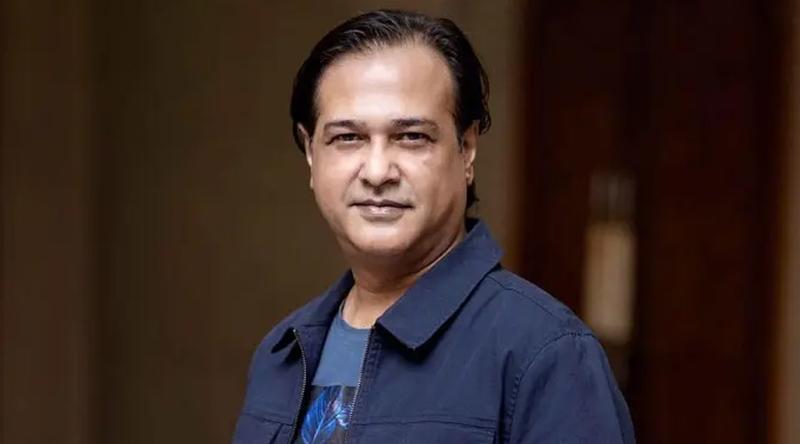 হাসিনার পতন নিয়ে নতুন বার্তা দিলেন আসিফ