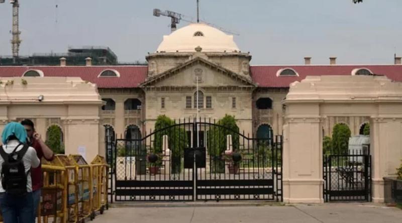 গঙ্গায় আমিষ বর্জ্য ফেলা ধর্মীয় অনুভূতিতে আঘাত: ভারতীয় হাইকোর্ট
