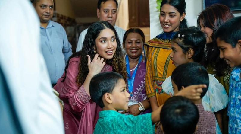 এসওএস চিলড্রেন্স ভিলেজে শিশুদের সঙ্গে আনন্দঘন মুহূর্তে জাইমা রহমান