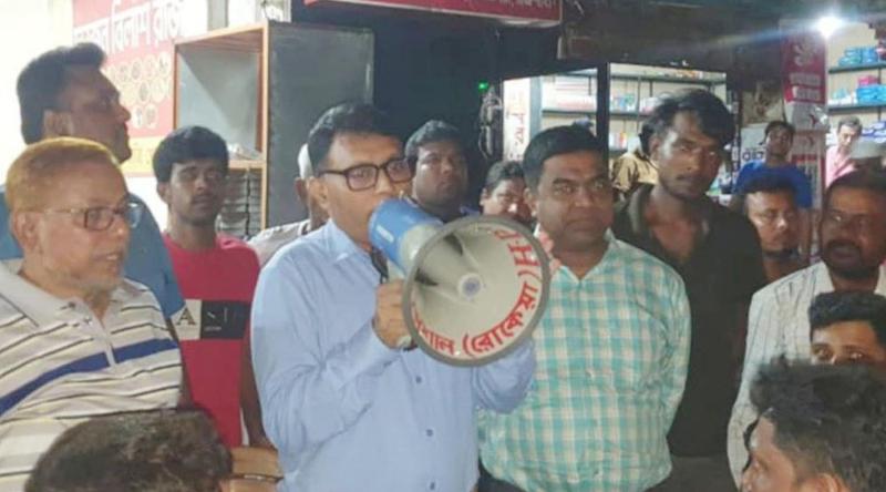 ১২ ঘণ্টা পর রাজশাহী থেকে ঢাকাসহ বিভিন্ন রুটের বাস চলাচল স্বাভাবিক