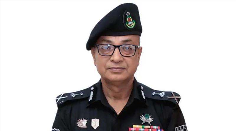 জনগণের আস্থা ও বিশ্বাস অর্জনে কাজ করে যাচ্ছে র‌্যাব : ডিজি