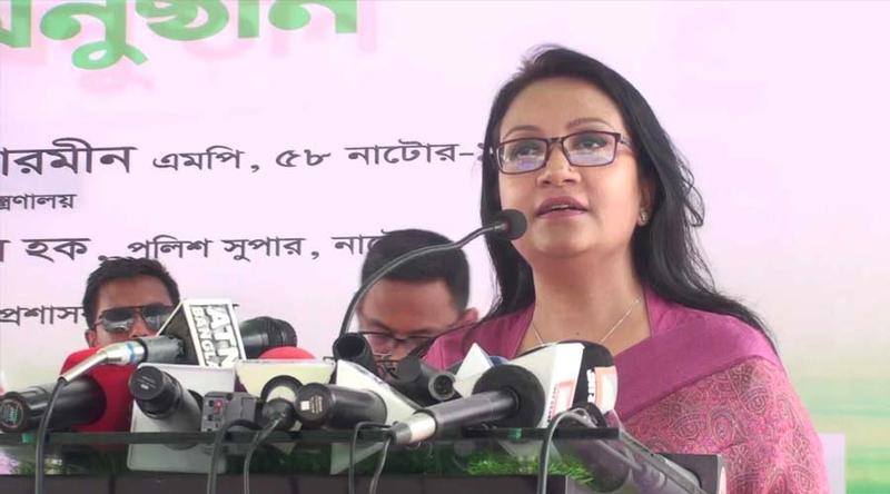 সরকার জনগণের দোরগোড়ায় সেবা পৌঁছে দিতে চায়: পুতুল