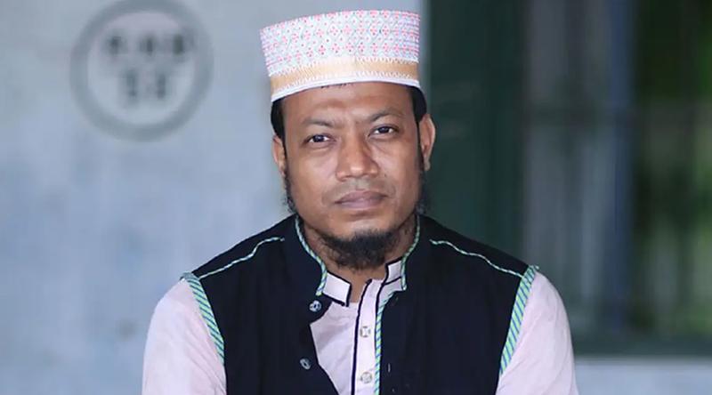 জ্বালানিমন্ত্রীকে নিয়ে মন্তব্যে অনড় অবস্থানে আমির হামজা