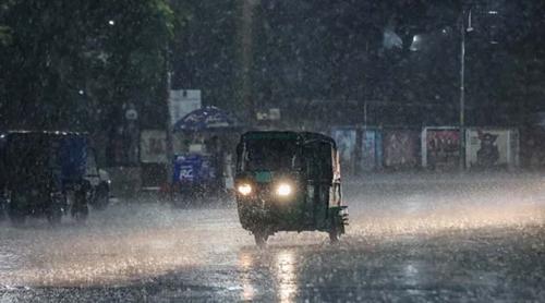 টানা ৫ দিন বজ্রসহ বৃষ্টি ও ভারী বর্ষণের পূর্বাভাস