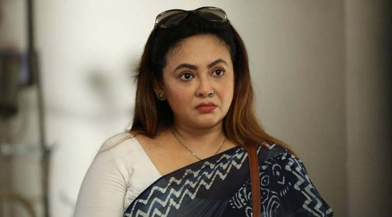 পথকুকুর ইস্যুতে কী বললেন শ্রীলেখা?