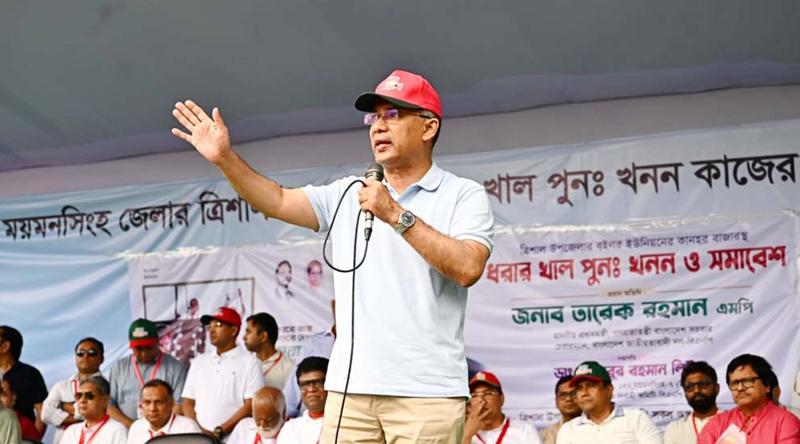 পতিত স্বৈরাচারের সঙ্গে একটি গোষ্ঠীর মিল দেখা যায় : প্রধানমন্ত্রী