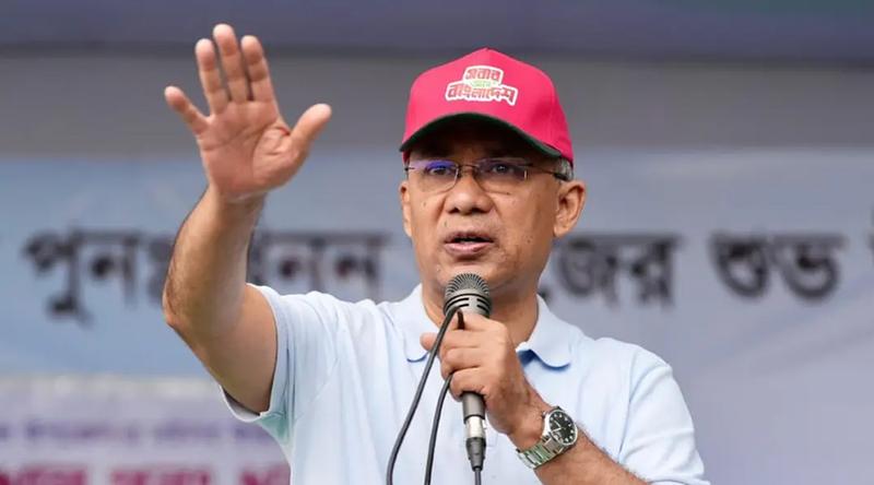 ৫ আগস্টে বিতাড়িতদের সাথে এরা তলে তলে খাতির শুরু করেছে: প্রধানমন্ত্রী