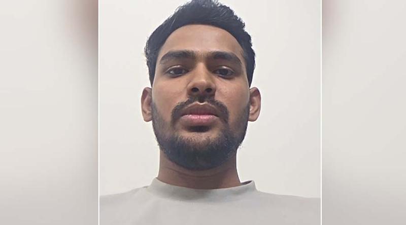 লাইভে এসে প্রতিমন্ত্রীকে পাল্টা চ্যালেঞ্জ ছুড়লেন আসিফ মাহমুদ