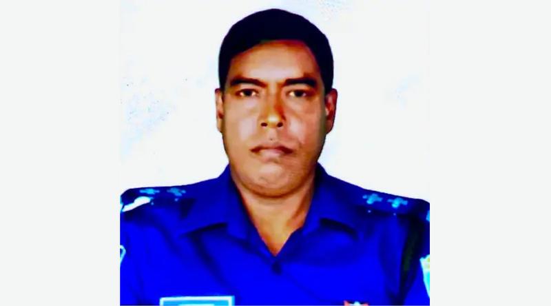 ‘চোরকে’ ছেড়ে দিয়ে চুরির ফ্রিজ কিনলেন পুলিশ কর্মকর্তা!