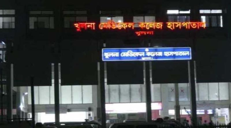 খুলনায় দুর্বৃত্তদের গুলিতে পথচারী গুলিবিদ্ধ