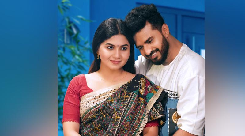প্রবাসীদের স্ত্রীর নীরব সংগ্রামের গল্পে ‘আমানত’