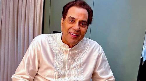 ধর্মেন্দ্রকে দেওয়া হবে মরণোত্তর পদ্মবিভূষণ, দিল্লিতে উপস্থিত সানি-ববি-সহ হেমা মালিনী