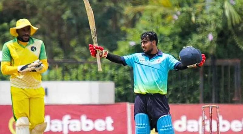 ১৬৪ রানের ঝড়ো ইনিংসে বিশ্বরেকর্ড গড়লেন হামজা