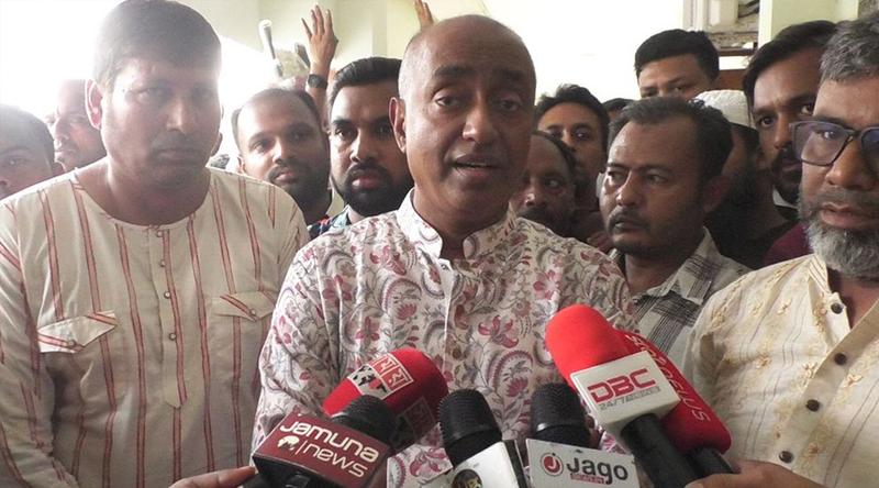ঝিনাইদহে পাটওয়ারীর সাথে যা ঘটেছে তা শোভনীয় নয়: আইনমন্ত্রী