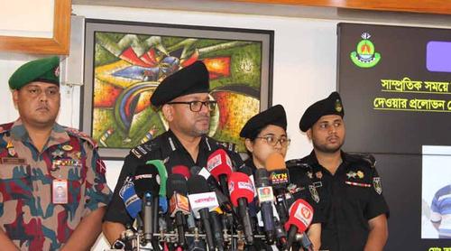 চাকরি দেওয়ার নামে প্রতারণা, সাবেক সেনা সদস্যসহ গ্রেপ্তার ২