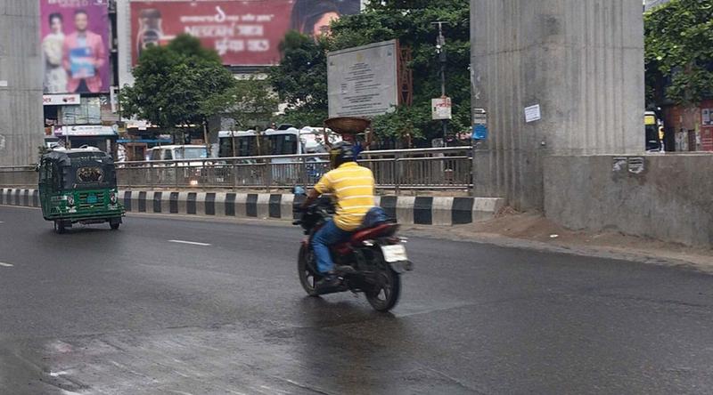 আজ ঢাকার বাতাসে স্বস্তির খবর