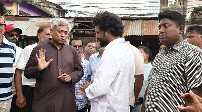 বৈষম্যবিরোধী নেতার বাড়িতে হামলা-ভাঙচুর, ঘটনাস্থলে প্রতিমন্ত্রী