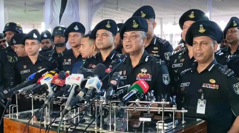 ‘কোনো থ্রেট অনুভব করছি না, তাই বিশেষ নিরাপত্তার প্রয়োজন নেই’