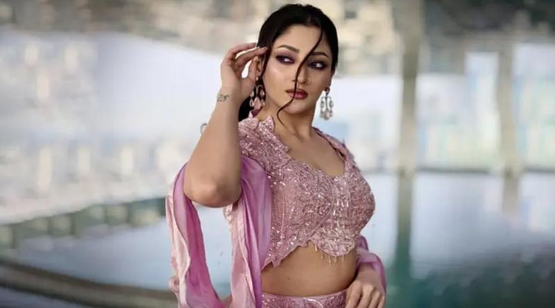 ঈদে আসছে না পূজা চেরীর ‘নাকফুলের কাব্য’