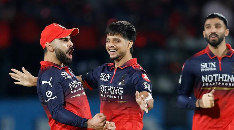 গুজরাটকে হারিয়ে টানা দ্বিতীয়বার ফাইনালে বেঙ্গালুরু