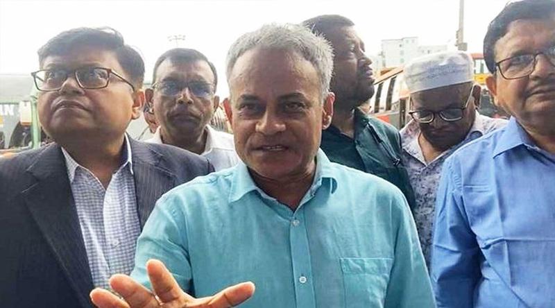 গণপরিবহনগুলো বাড়তি ভাড়া আদায় করছে না : সেতুমন্ত্রী