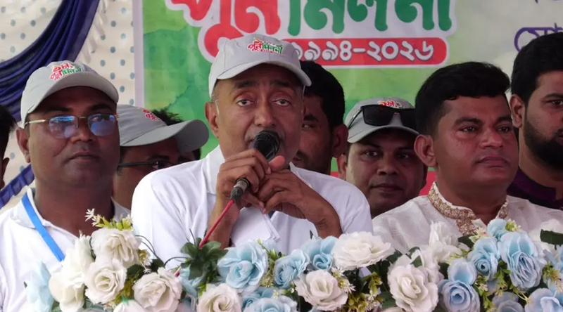 মসজিদগুলোতে বেহেশতের টিকিট বিক্রির জন্য ইমাম নিয়োগ দেওয়া হচ্ছে: আইনমন্ত্রী