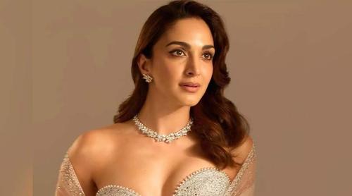 ‘টক্সিক’-এর সেটে কিয়ারার সঙ্গে সবার কথা বন্ধের নির্দেশ দিয়েছিলেন পরিচালক!