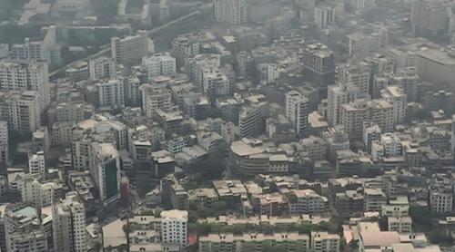 আজ বায়ুদূষণের শীর্ষে রিয়াদ, ঢাকার পরিস্থিতি কী?
