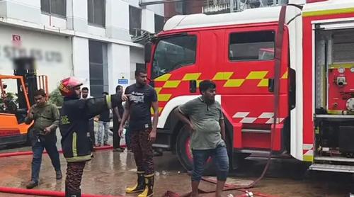 গাজীপুরে গার্মেন্টসে আগুন, নিয়ন্ত্রণে ৯ ইউনিট