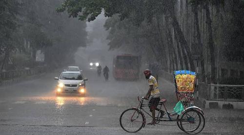 ৪ বিভাগে বজ্রসহ বৃষ্টির আভাস