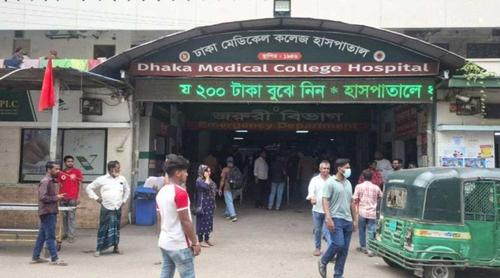 ঢামেকের বাথরুম থেকে অজ্ঞাত তরুণীর মরদেহ উদ্ধার