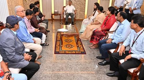 ধর্ম-বর্ণ-সম্প্রদায় নির্বিশেষে সবার কল্যাণে কাজ করছে সরকার