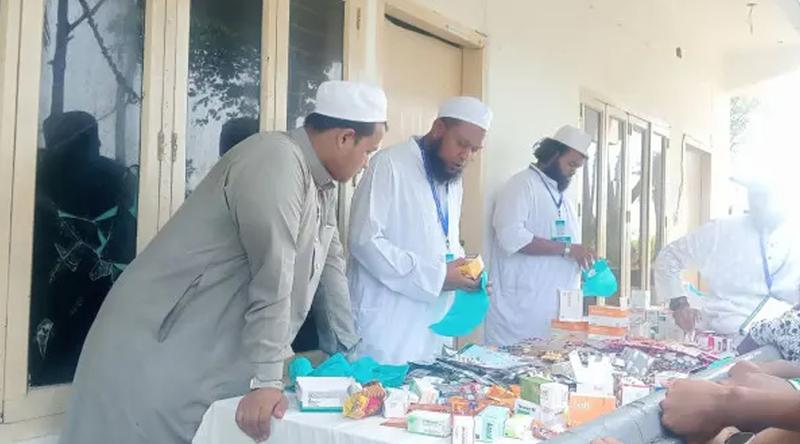 সেন্টমার্টিনে বিনামূল্যে খতনা কর্মসূচির পর শিশুদের ইনফেকশন