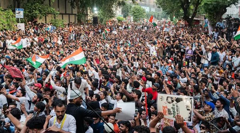 সিইসির পদত্যাগ দাবিতে অনড় সিজেপি ও বিরোধীরা, অবরুদ্ধ দিল্লি