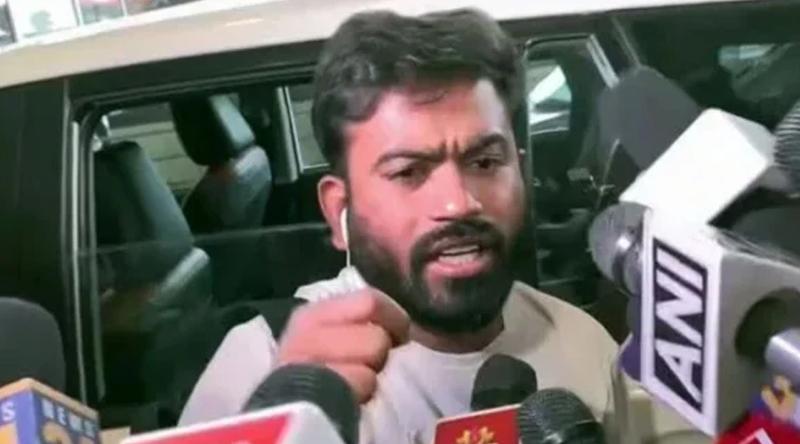 পুলিশের হেফাজতে দীপকে, বাড়িতে মারা গেলেন দাদি