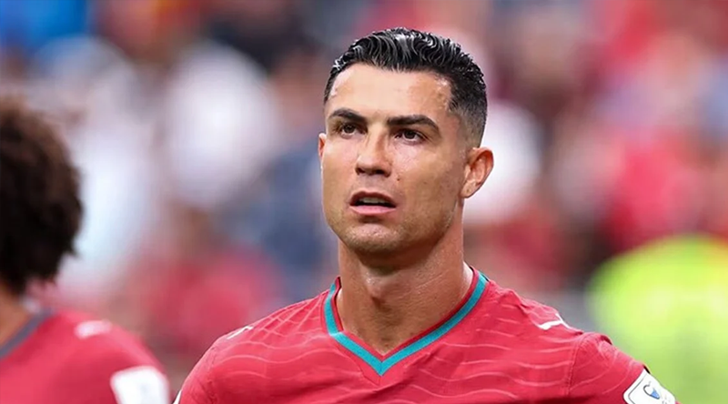 জাতীয় দল থেকে সাময়িক নিষিদ্ধ রোনালদো