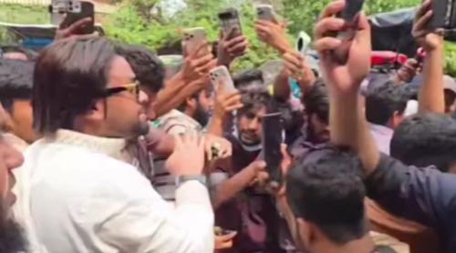 আটক ৪ জনকে রাষ্ট্রদ্রোহ মামলায় গ্রেপ্তার দেখাল পুলিশ