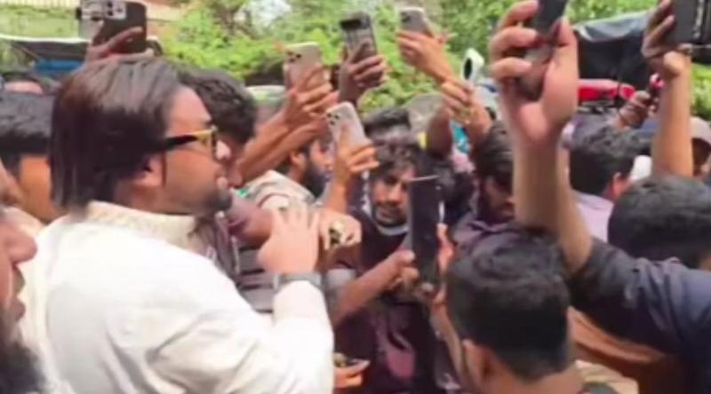 আটক ৪ জনকে রাষ্ট্রদ্রোহ মামলায় গ্রেপ্তার দেখাল পুলিশ