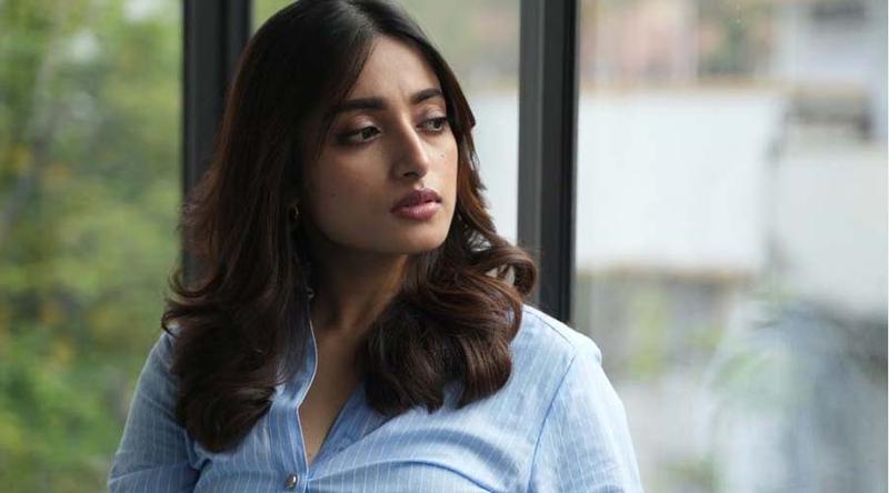 নিজের মত প্রকাশ করলে কিংবা অন্যায়ের প্রতিবাদ করলে ‘অলক্ষ্মী’: ইশা সাহা
