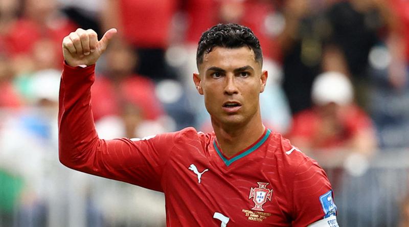 রোনালদোর ঘোষণা, ‘ইতিহাসের সেরা ফুটবলার আমি’