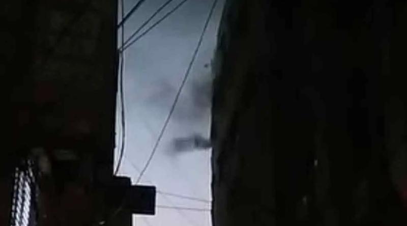 চকবাজারে সাততলা ভবনের মার্কেটে আগুন, নিয়ন্ত্রণে ৫ ইউনিট