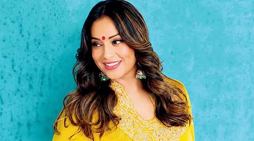 দীর্ঘ ৬ বছরের বিরতি ভেঙে আবারও পর্দায় বিপাশা