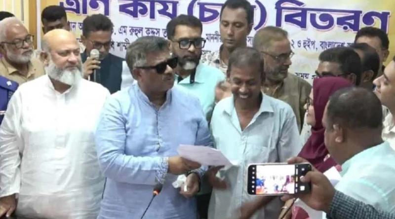 হিন্দুদের দিকে বাঁকা চোখে তাকালে বিষ দাঁত ভেঙে দেব: হুইপ দুলু