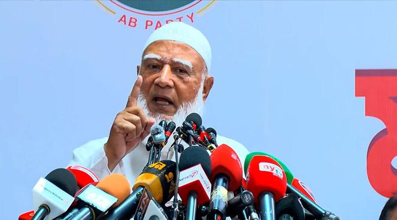 ইনিয়ে-বিনিয়ে বহু লোভ-লালসা দেখানো হয়েছে, আমরা ফিরেও তাকাইনি: জামায়াত আমির