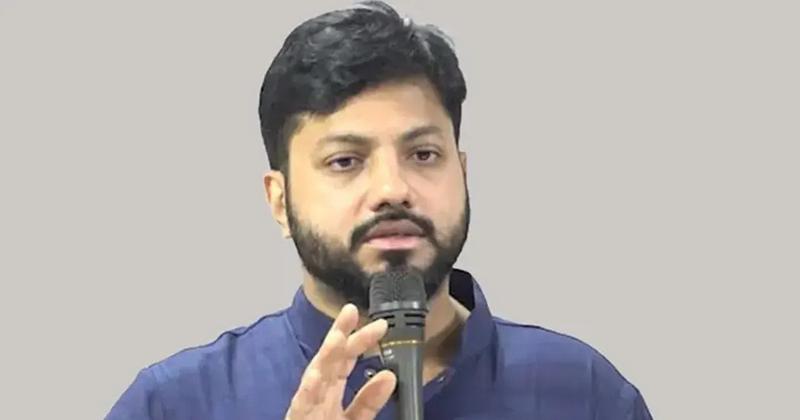 ইশরাক হোসেনের পদত্যাগপত্র গ্রহণ করেছেন রাষ্ট্রপতি, প্রজ্ঞাপন জারি