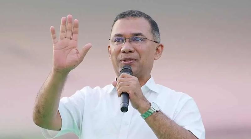 চট্টগ্রামে পৌঁছেছেন প্রধানমন্ত্রী তারেক রহমান