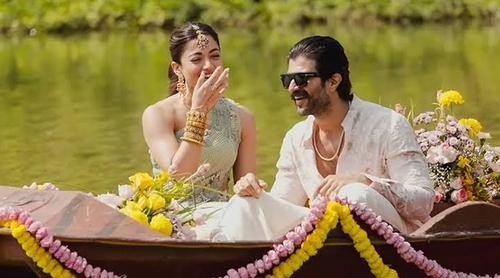 পছন্দের আংটি না মেলায় ইতালিতে বিয়ের প্রস্তাব দেননি বিজয়