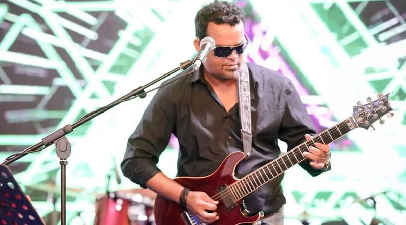 গিটারিস্ট রাসেল খান আর নেই