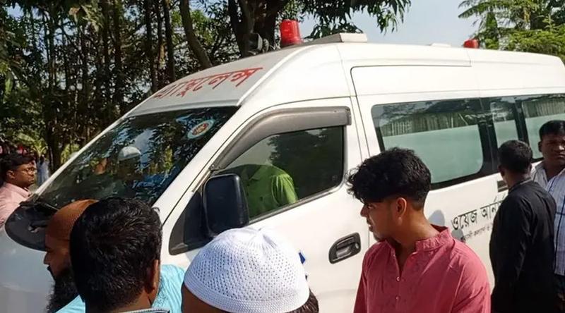 সৌদি আরবে ক্ষেপণাস্ত্র হামলায় নিহত সাহেদের মরদেহ পৌঁছাল গ্রামে